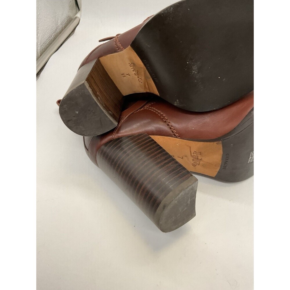 Coach Women’s Brown Leather Ankle Boots Buckle Accent Round Toe US 7 B - Picture 8 of 10